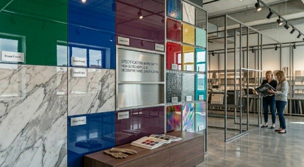 How Retail Designers Use Acrylic Sheets for High-Impact Displays